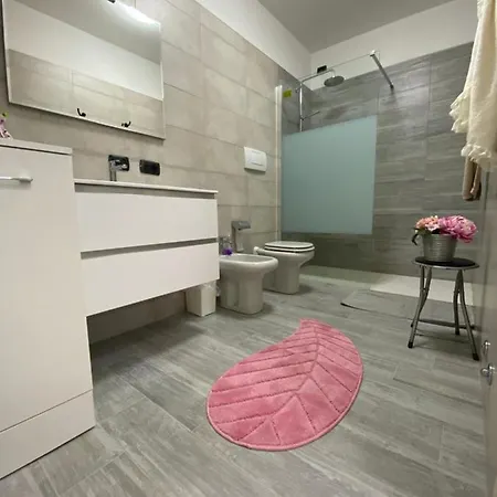 Welcome Traveller Jessy's House 아파트